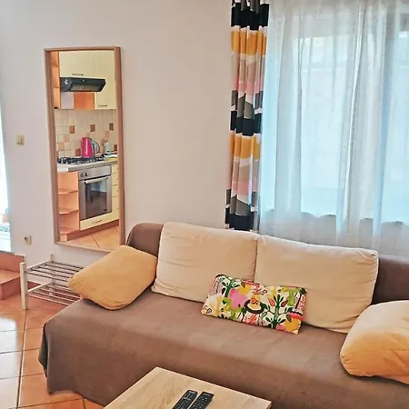 Apartment Nika Cres