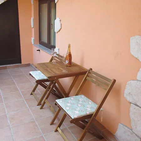Apartment Nika * Cres